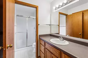 1001 Glacier Hill Dr, Madison, WI 53704 - Photo 32