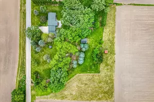 4338 S Schuman Rd, Orfordville, WI 53576 - Photo 8