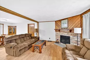4338 S Schuman Rd, Orfordville, WI 53576 - Photo 12