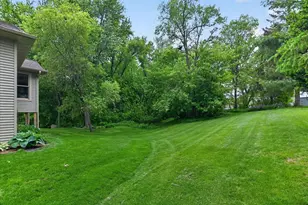 71 Berdella Ct, Cross Plains, WI 53528 - Photo 6