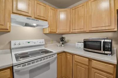 102 Prairie Heights Drive #212, Verona, WI 53593 - Photo 10