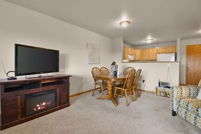 102 Prairie Heights Drive #212, Verona, WI 53593 - Photo 8