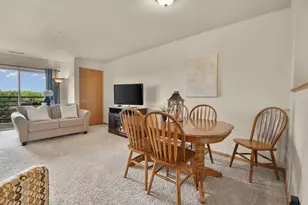 102 Prairie Heights Dr, Verona, WI 53593 - Photo 16
