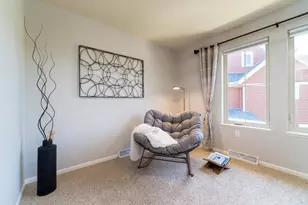 8215 Flagstone Dr, Madison, WI 53719 - Photo 28