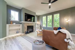8215 Flagstone Dr, Madison, WI 53719 - Photo 4