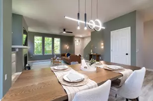 8215 Flagstone Dr, Madison, WI 53719 - Photo 10