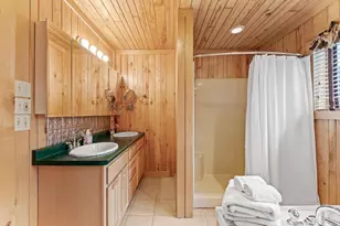 S2025 Park Ln, Reedsburg, WI 53959 - Photo 16