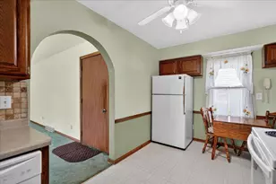 2020 Julius St, Cross Plains, WI 53528 - Photo 8