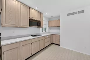 5170 Reiner Rd, Madison, WI 53718 - Photo 12