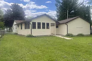 4406 Jay Dr, Madison, WI 53704 - Photo 4