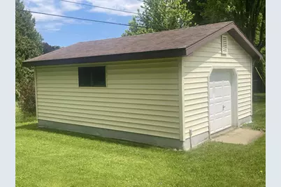 4406 Jay Drive, Madison, WI 53704 - Photo 8