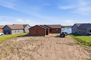 W5772 Island View Dr, New Lisbon, WI 53950 - Photo 14