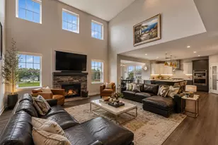 2260 Lonnie Ln, Sun Prairie, WI 53590 - Photo 2