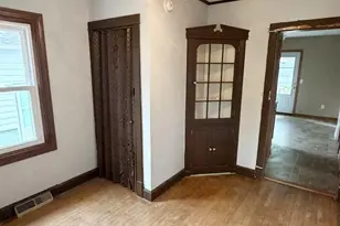 2925 Sachs St, Madison, WI 53704 - Photo 6