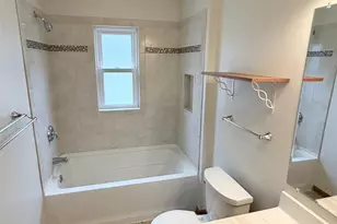 2925 Sachs St, Madison, WI 53704 - Photo 10