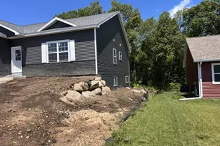 636 Lakeview Ave, Merrimac, WI 53561 - Photo 2