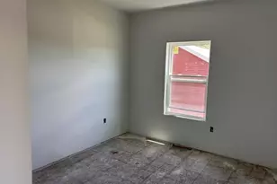636 Lakeview Ave, Merrimac, WI 53561 - Photo 6