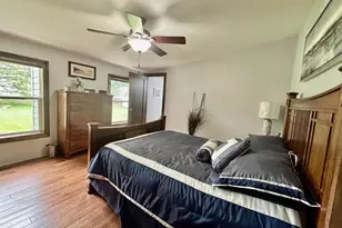 446 Arbor Dr, Juneau, WI 53039 - Photo 12