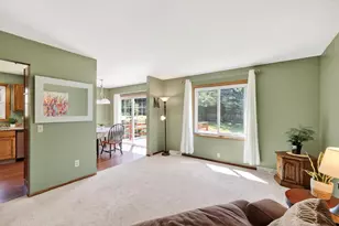 21 S Bartelt Ct, Madison, WI 53704 - Photo 14