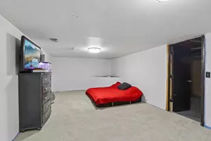 1930 Shelley Ln, Madison, WI 53704 - Photo 44