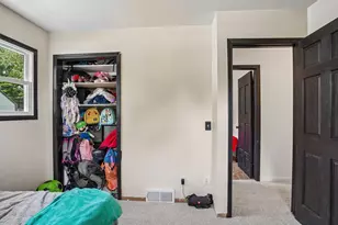1930 Shelley Ln, Madison, WI 53704 - Photo 30