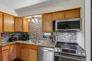 1930 Shelley Ln, Madison, WI 53704 - Photo 22
