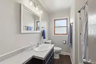 549 N Main St, Cottage Grove, WI 53527 - Photo 30
