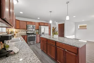 1446 Thoreau Drive, Sun Prairie, WI 53590 - Photo 10