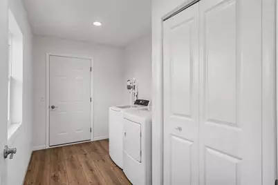 702 Eisenhower Street, Baraboo, WI 53913 - Photo 28