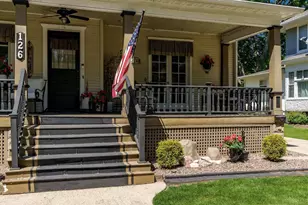 126 Jefferson Ave, Janesville, WI 53545 - Photo 4