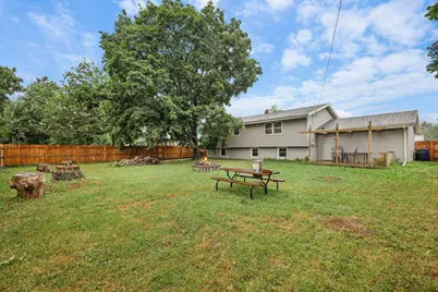 2418 Wesley Avenue, Janesville, WI 53545 - Photo 32