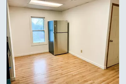 225 S Marr Street, Fond du Lac, WI 54935 - Photo 4