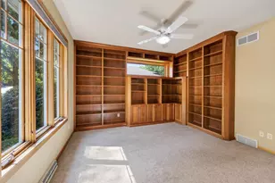 1300 Kings Lynn Rd, Stoughton, WI 53589 - Photo 38