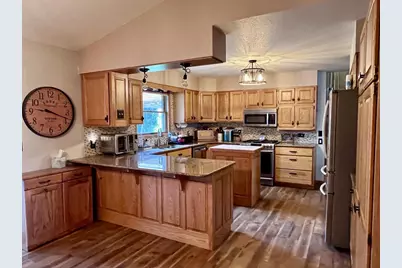 1411 W Montgomery Street, Sparta, WI 54656 - Photo 4