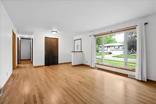 1606 Frisch Rd, Madison, WI 53711 - Photo 14