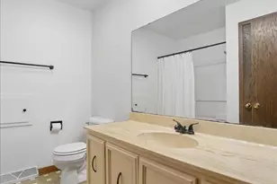 1606 Frisch Rd, Madison, WI 53711 - Photo 24