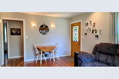 1733 Stoughton Avenue, Tomah, WI 54660 - Photo 6