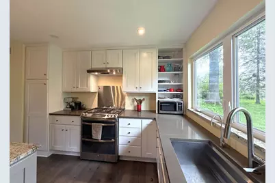 718 Delladonna Way, Madison, WI 53704 - Photo 12