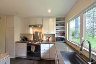 718 Delladonna Way, Madison, WI 53704 - Photo 12