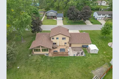 815 Westwood Drive, Onalaska, WI 54650 - Photo 2