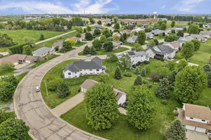 605 Prairie Hills Dr, Ridgeville, WI 53533 - Photo 56