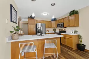 5608 Osborn Dr, Mcfarland, WI 53558 - Photo 8