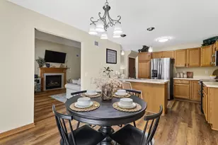 5608 Osborn Dr, Mcfarland, WI 53558 - Photo 14