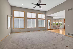 9101 Settlers Rd, Madison, WI 53717 - Photo 10