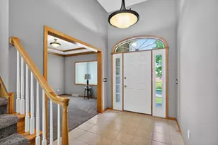 9101 Settlers Rd, Madison, WI 53717 - Photo 4