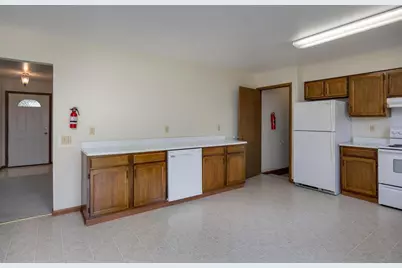 10266 N Amber Trail, Edgerton, WI 53534 - Photo 8