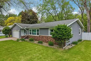 105 W Slifer St, Portage, WI 53901 - Photo 48