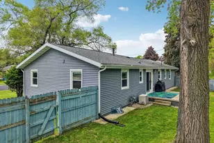 105 W Slifer St, Portage, WI 53901 - Photo 64