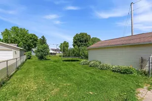 200 Hamilton St, Beaver Dam, WI 53916 - Photo 16