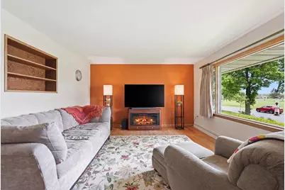 2009 Portage Road, Madison, WI 53704 - Photo 4